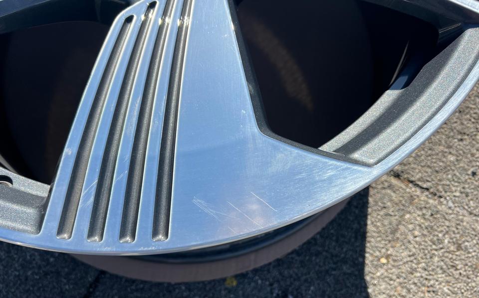 1X ORIGINAL 21" ALUFELGE FELGE AUDI E-TRON Q8 4KE 9x21 #27BM – Bild 3