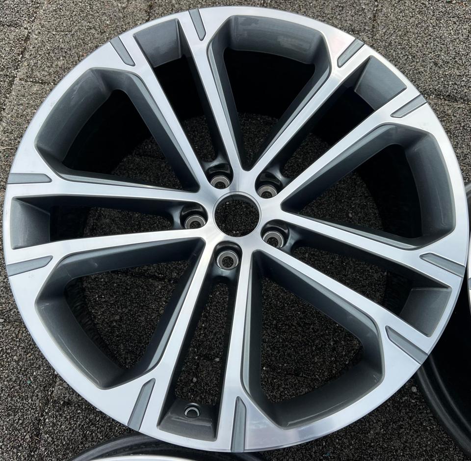 4 ORIGINAL 20" ALUFELGEN AUDI Q7 4M 9x20 ET28 4M0601025EA #1Z9D – Bild 4