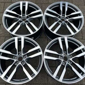 4 ORIGINAL 19" ALUFELGEN AUDI TT TTS 8S0601025F 9x19 ET52 #1X0S