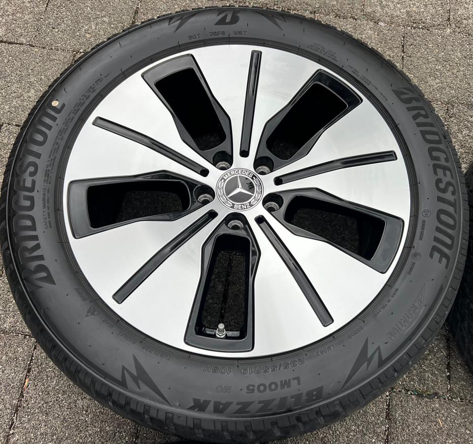 4 ORIGINAL 19" ALUFELGEN MERCEDES BENZ EQC 293 7,5x19 ET34 #216D – Bild 4