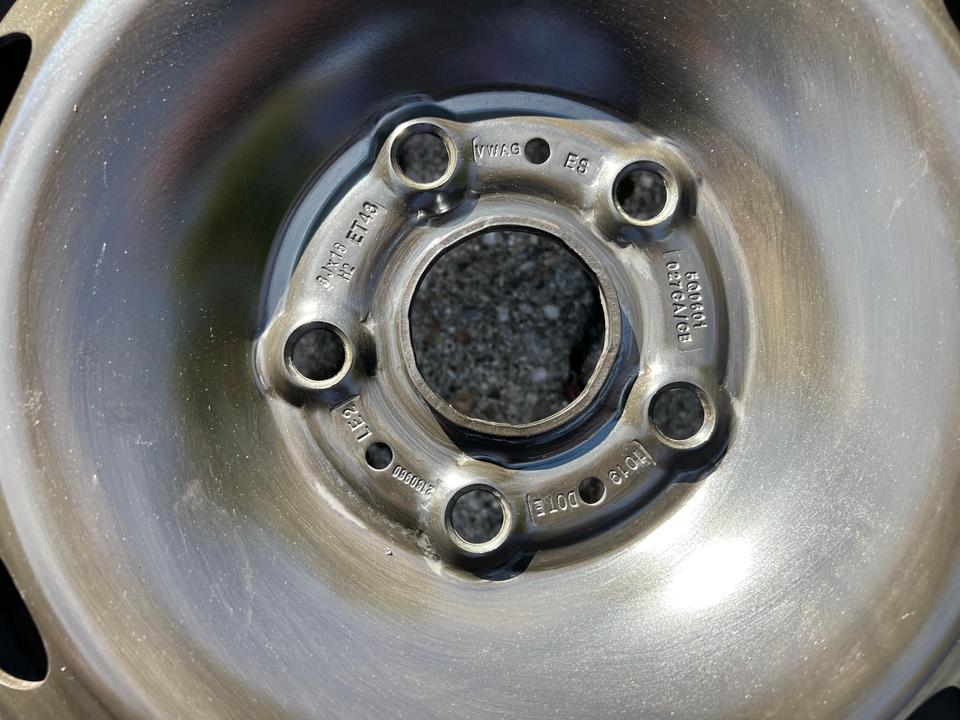 4 WINTERRÄDER AUDI Q2 GA VW T-ROC A11 205/60R16 92H 2019 #1O2W – Bild 7