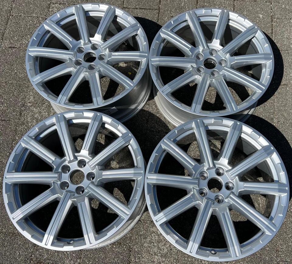4 ORIGINAL 20" ALUFELGEN AUDI Q7 4M 9x20 ET33 4M0601025AE #1WHT
