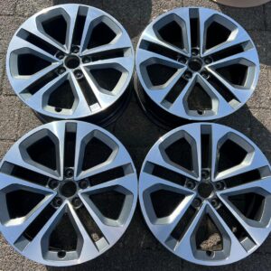 4 ORIGINAL 18" ALUFELGEN AUDI A3 S3 8Y 8Y0601025CE 8x18  #22GO