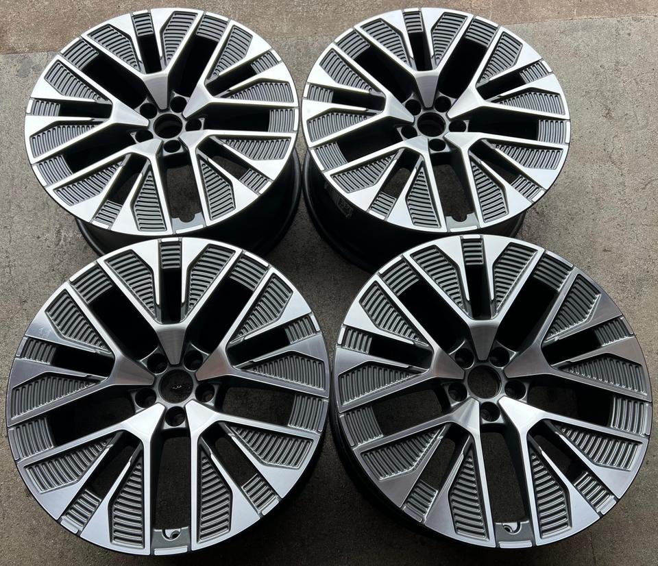 4 ORIGINAL 21" ALUFELGE FELGE AUDI E-TRON Q8 4KE 9,5x21 #1X5X
