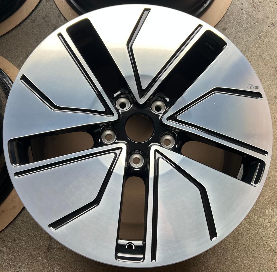 4 ORIGINAL 19" ALUFELGEN AUDI E-TRON GT 4J 4J3601025N #1W3L – Bild 3