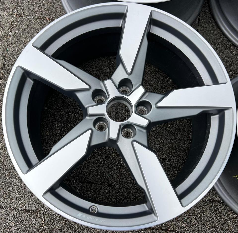 4 ORIGINAL 19" ALUFELGEN FELGEN AUDI TT TTS 8S 8S0601025AA #1Y4Y – Bild 3