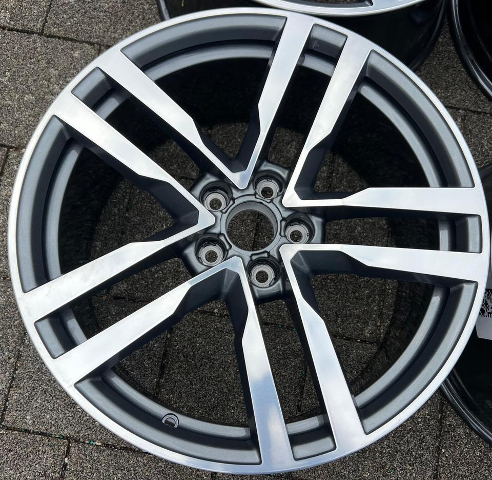 4 ORIGINAL 19" ALUFELGEN AUDI TT TTS 8S0601025F 9x19 ET52 #1X0T – Bild 4