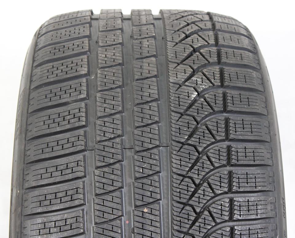 1x 285/30R22 101W PIRELLI PZERO WINTER WINTERREIFEN AO #1GKM – Bild 3