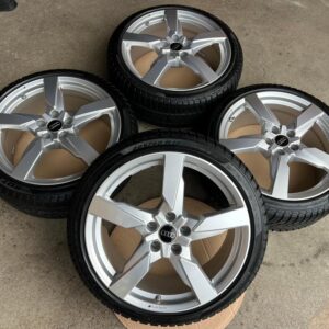 4 ORIGINAL 19" ALU WINTERRÄDER AUDI TT TTS 8S 8S0601025AG #26HP