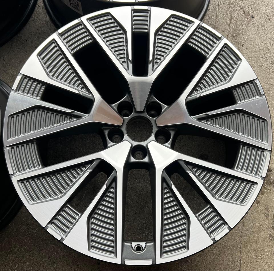 4 ORIGINAL 21" ALUFELGE FELGE AUDI E-TRON Q8 4KE 9,5x21 #1X5W – Bild 4
