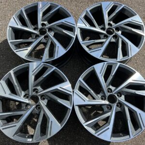 4 ORIGINAL 18" ALUFELGEN FELGEN AUDI A3 S3 8Y 8Y0601025AB #20PC