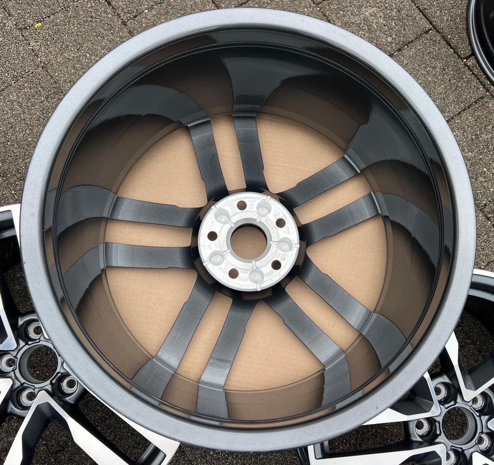 4 ORIGINAL 19" ALUFELGEN AUDI TT TTS 8S0601025F 9x19 ET52 #1X0S – Bild 9