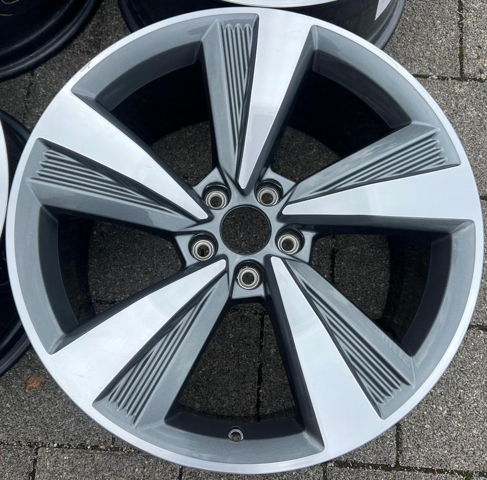 4 ORIGINAL 19" ALUFELGEN AUDI A8 4N 4N0601025C 9x19 ET34 #1YRM – Bild 3