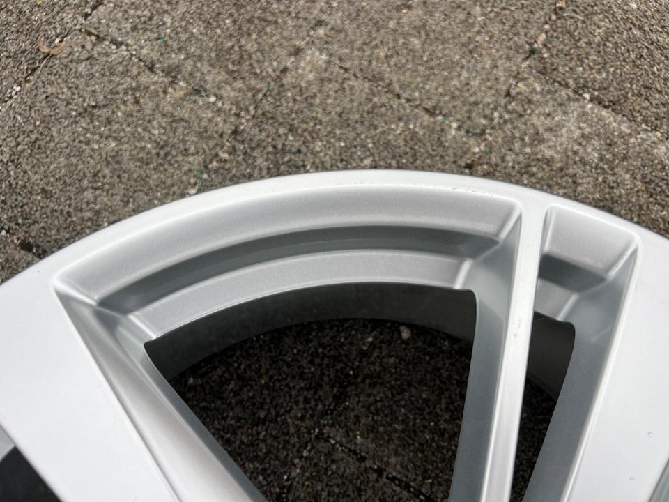 4 ORIGINAL 19" ALUFELGEN FELGEN AUDI A3 S3 RS3 8V 8V0601025 #218L – Bild 6