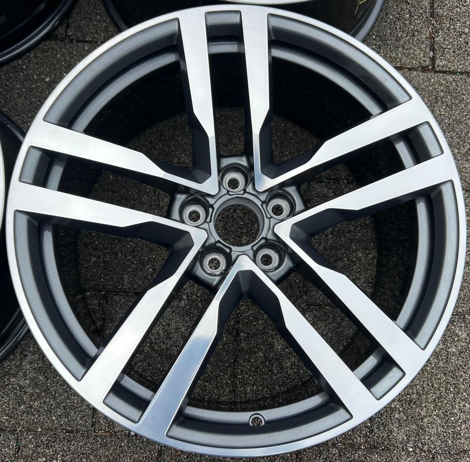 4 ORIGINAL 19" ALUFELGEN AUDI TT TTS 8S0601025F 9x19 ET52 #1X0S – Bild 5
