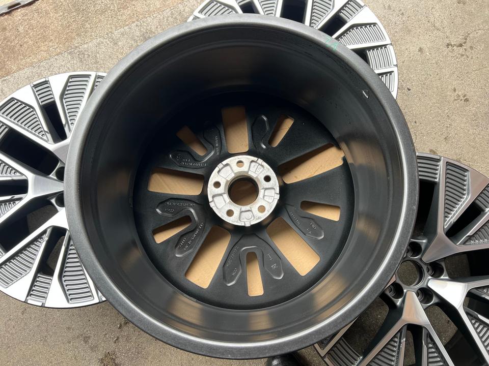 4 ORIGINAL 21" ALUFELGE FELGE AUDI E-TRON Q8 4KE 9,5x21 #1X5X – Bild 8