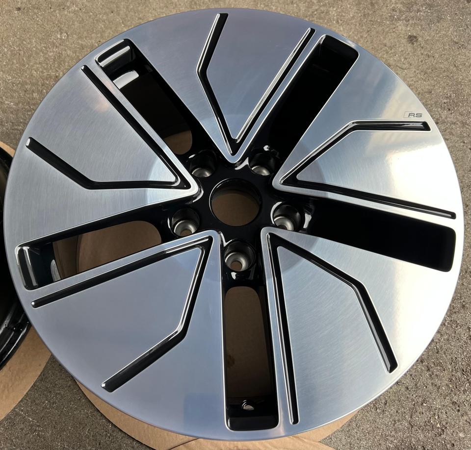 4 ORIGINAL 19" ALUFELGEN AUDI E-TRON GT 4J 4J3601025N #1W3M – Bild 4