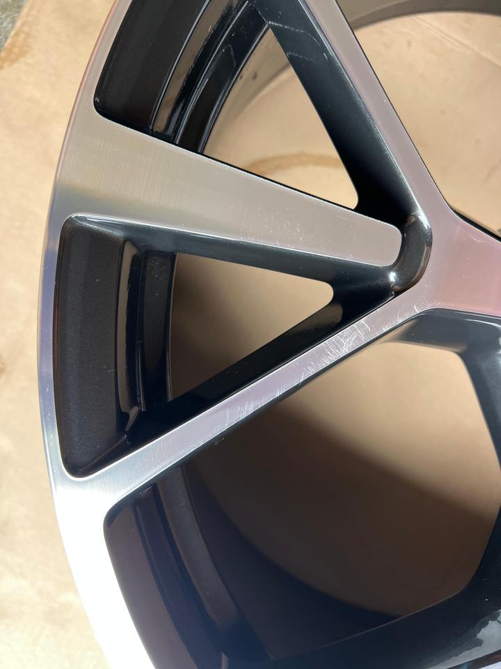 4 ORIGINAL 20" ALUFELGEN AUDI Q3 F3 FJ 83H601025K 8,5x20 #26NX – Bild 9