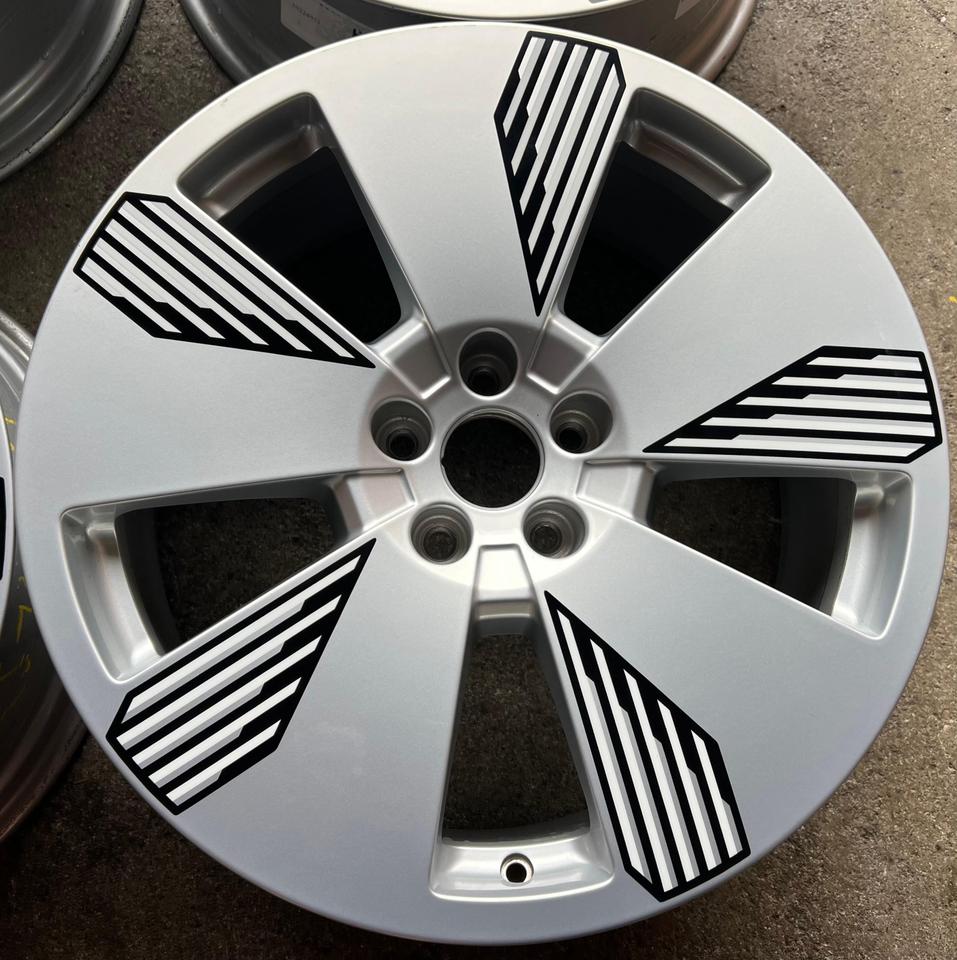 4 ORIGINAL 19" ALUFELGEN AUDI E-TRON GEN 8x19 4KE601025L #1ZDN – Bild 5