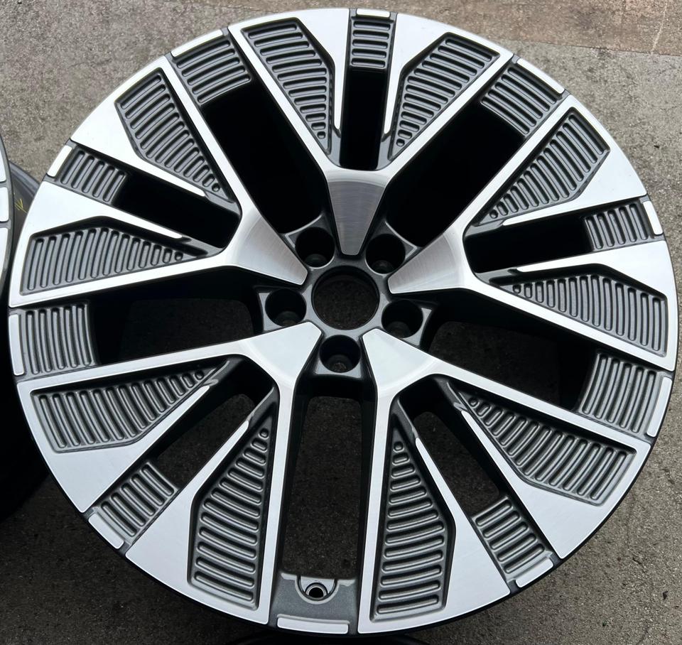 4 ORIGINAL 21" ALUFELGE FELGE AUDI E-TRON Q8 4KE 9,5x21 #1X5W – Bild 2