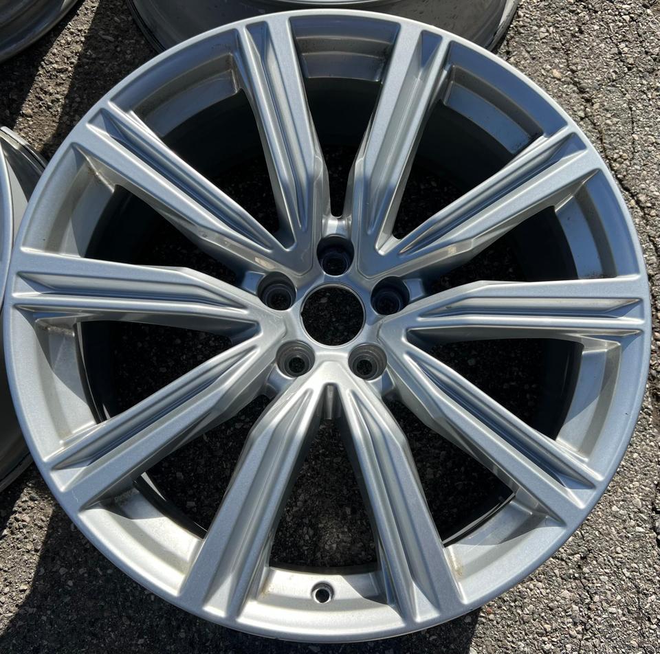 4 ORIGINAL 20" ALUFELGEN AUDI Q8 4M 8,5x20 ET28 4M8601025T #1F9K – Bild 5